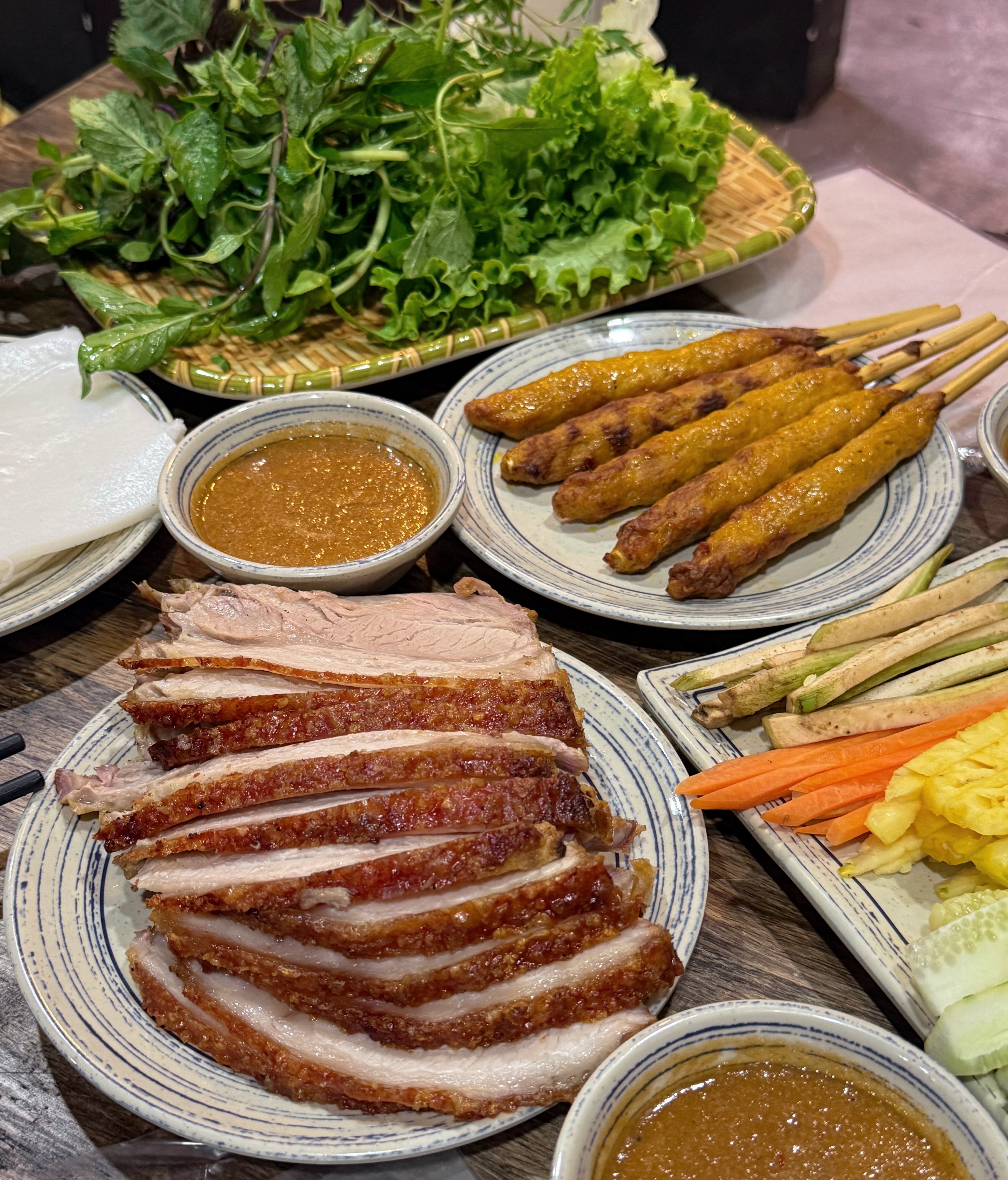 Bánh Tráng Cuốn Thịt Heo Phương Mai