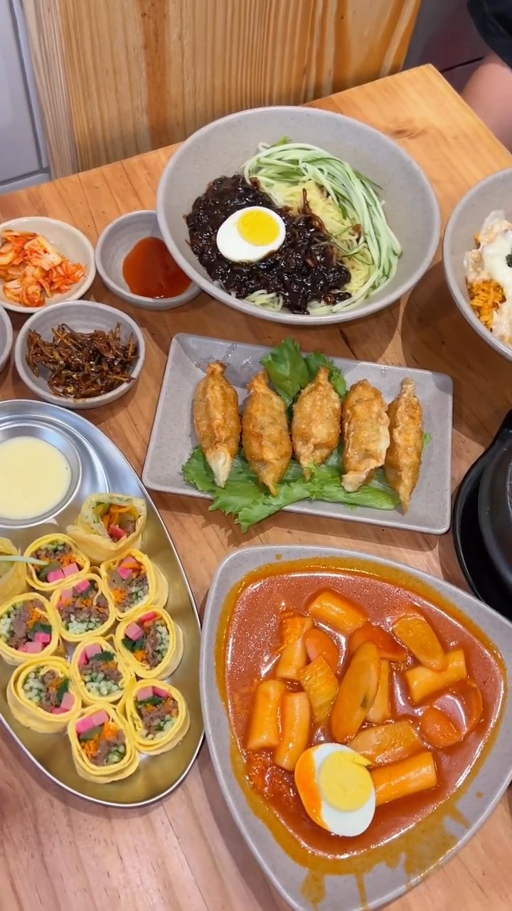 Quán Ăn Hàn Quốc - Busan Korean Food