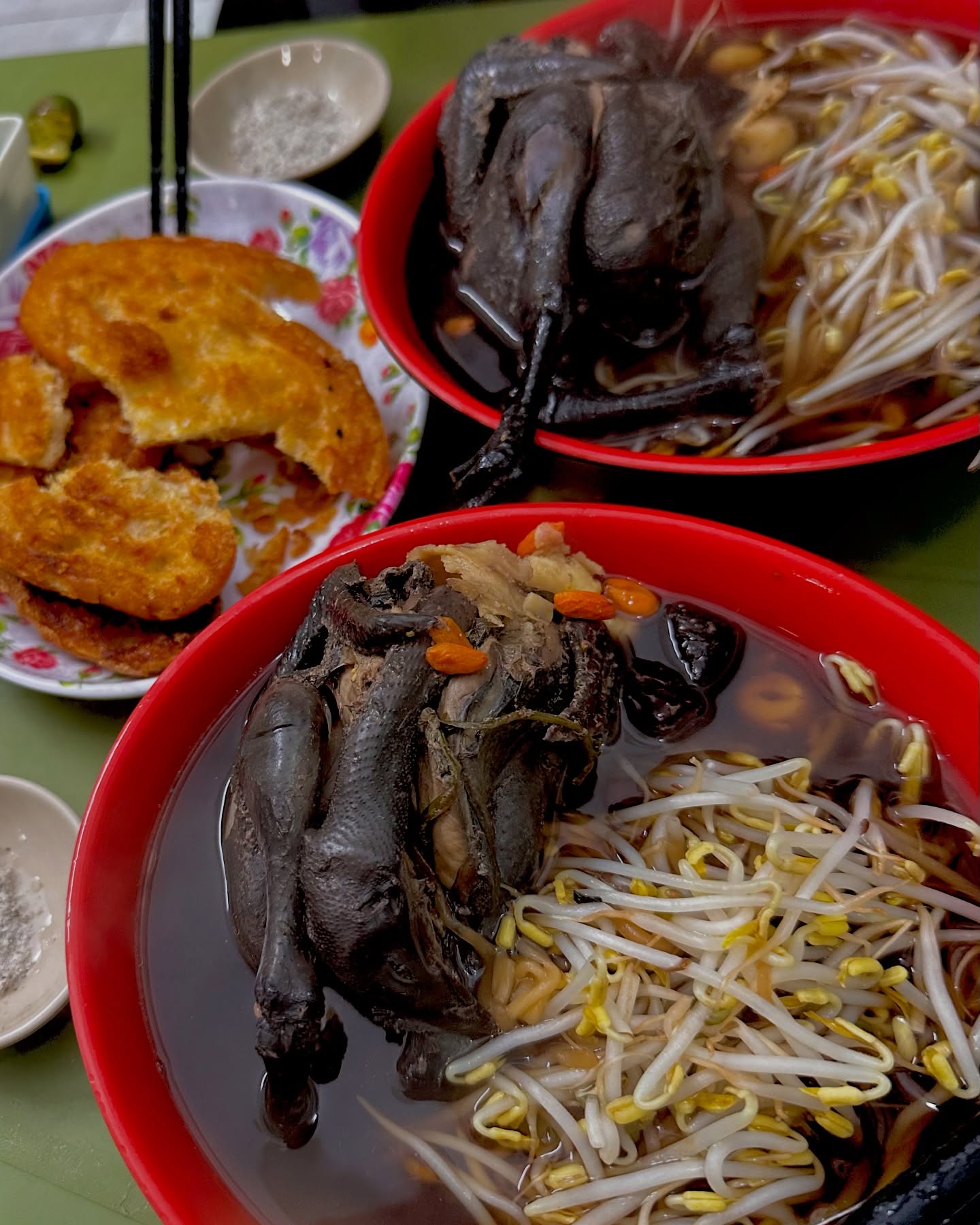 Gà Tần Mai Hương