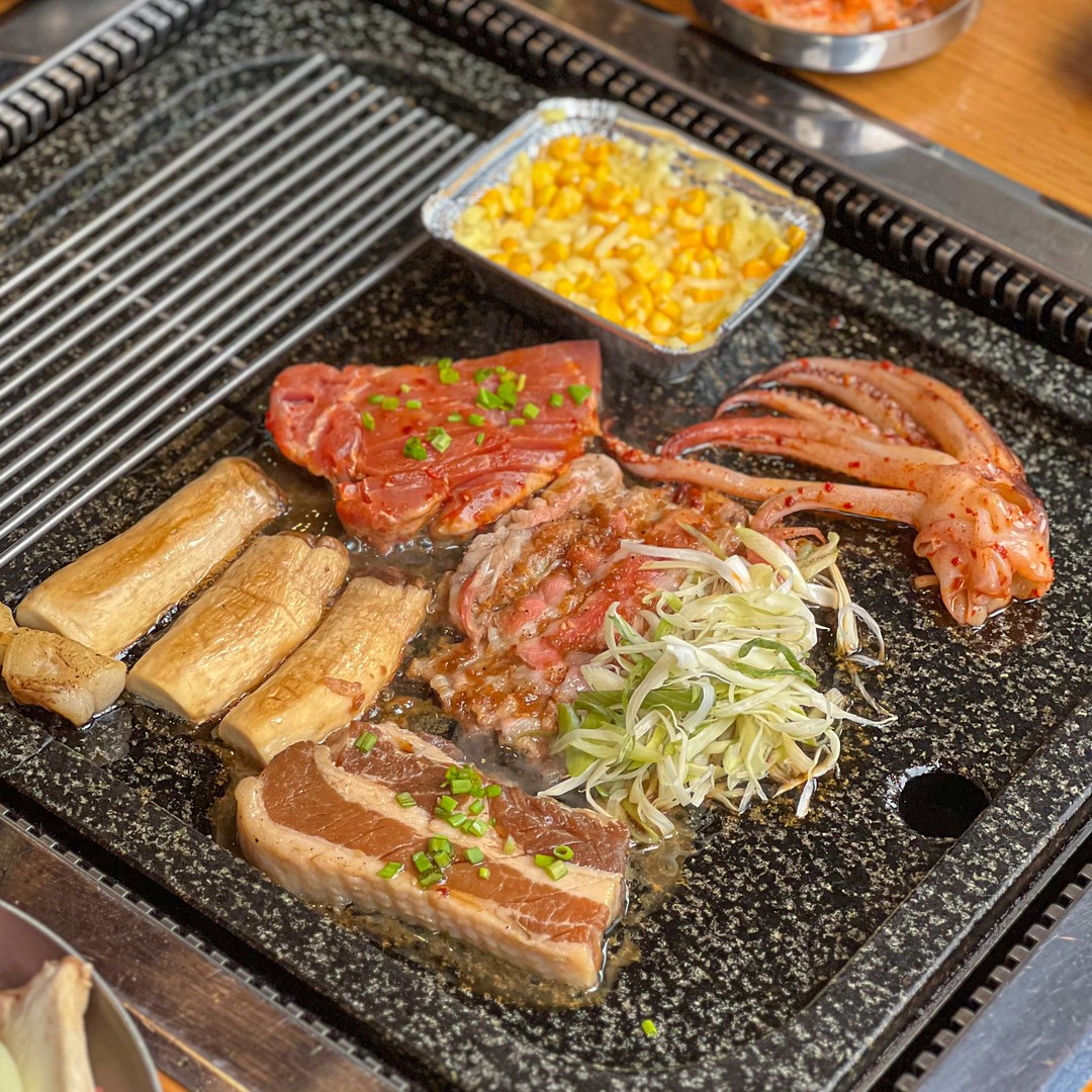 Buffet thịt nướng Hàn Quốc K-Pub Korean Grill Pub